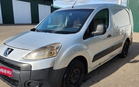 Peugeot Partner II рестайлинг 2, 2009 год, 390 000 рублей, 3 фотография