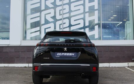Peugeot 2008 II, 2021 год, 1 890 000 рублей, 4 фотография