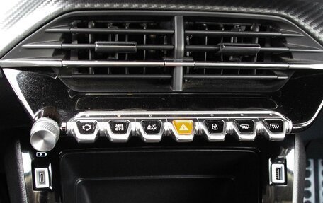 Peugeot 2008 II, 2021 год, 1 890 000 рублей, 19 фотография