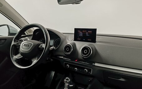 Audi A3, 2015 год, 1 575 000 рублей, 19 фотография