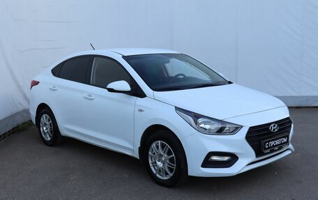 Hyundai Solaris II рестайлинг, 2017 год, 880 000 рублей, 3 фотография