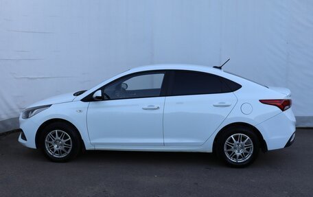 Hyundai Solaris II рестайлинг, 2017 год, 880 000 рублей, 8 фотография