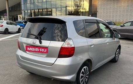 Honda Fit III, 2005 год, 360 000 рублей, 3 фотография
