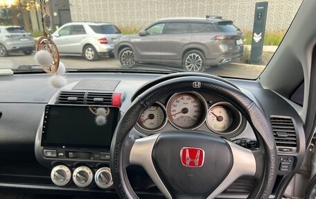 Honda Fit III, 2005 год, 360 000 рублей, 15 фотография