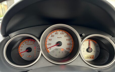 Honda Fit III, 2005 год, 360 000 рублей, 16 фотография