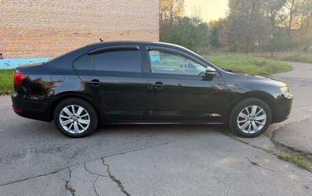 Volkswagen Jetta VI, 2013 год, 1 450 000 рублей, 4 фотография