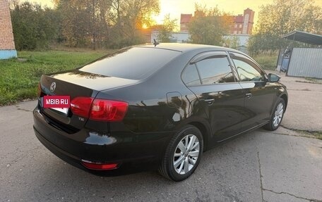 Volkswagen Jetta VI, 2013 год, 1 450 000 рублей, 3 фотография