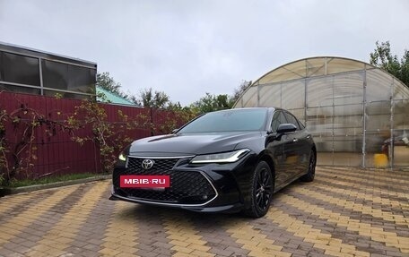 Toyota Avalon, 2022 год, 3 250 000 рублей, 2 фотография