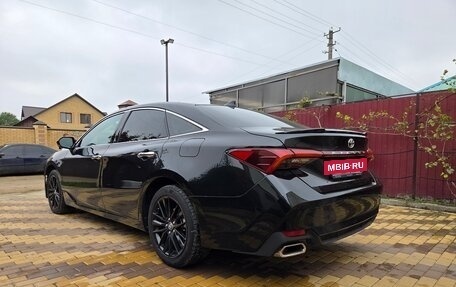 Toyota Avalon, 2022 год, 3 250 000 рублей, 5 фотография