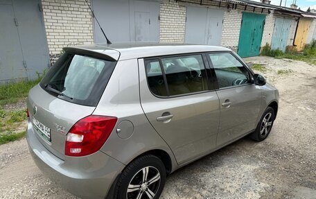 Skoda Fabia II, 2009 год, 650 000 рублей, 5 фотография