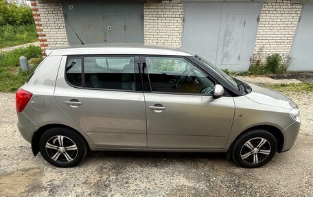 Skoda Fabia II, 2009 год, 650 000 рублей, 6 фотография