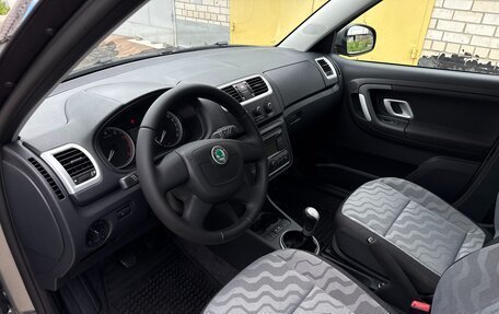 Skoda Fabia II, 2009 год, 650 000 рублей, 22 фотография