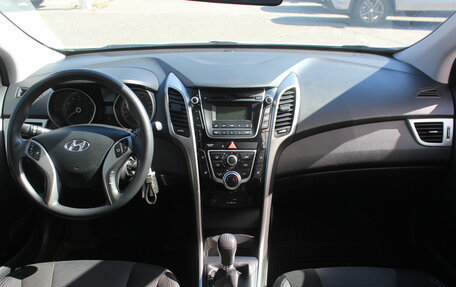 Hyundai i30 II рестайлинг, 2015 год, 603 000 рублей, 7 фотография