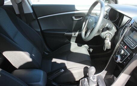 Hyundai i30 II рестайлинг, 2015 год, 603 000 рублей, 14 фотография