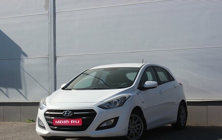 Hyundai i30 II рестайлинг, 2015 год, 603 000 рублей, 1 фотография