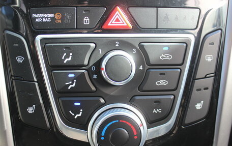 Hyundai i30 II рестайлинг, 2015 год, 603 000 рублей, 24 фотография