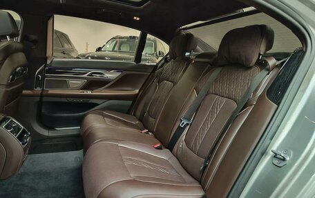 BMW 7 серия, 2019 год, 6 398 000 рублей, 9 фотография