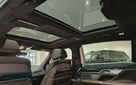 BMW 7 серия, 2019 год, 6 398 000 рублей, 10 фотография