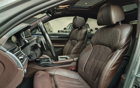 BMW 7 серия, 2019 год, 6 398 000 рублей, 8 фотография