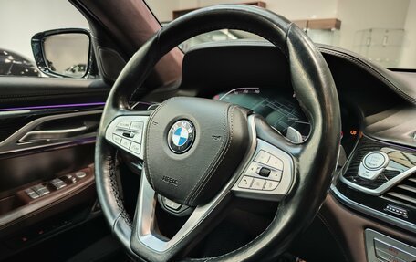 BMW 7 серия, 2019 год, 6 398 000 рублей, 15 фотография