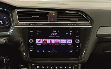Volkswagen Tiguan II, 2020 год, 2 690 000 рублей, 10 фотография