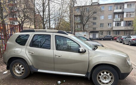 Renault Duster I рестайлинг, 2012 год, 700 000 рублей, 2 фотография