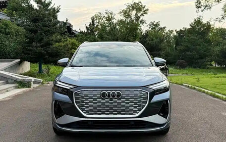 Audi Q4 e-tron, 2024 год, 3 614 911 рублей, 2 фотография