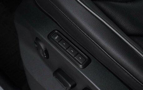 Volkswagen Tiguan II, 2020 год, 2 999 077 рублей, 20 фотография