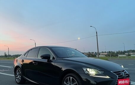 Lexus IS III, 2018 год, 3 050 000 рублей, 2 фотография