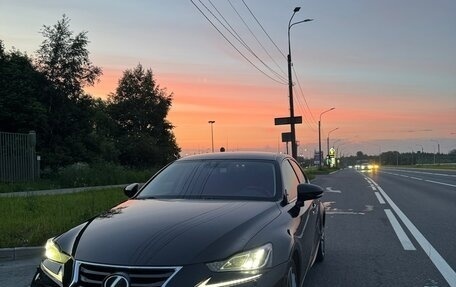 Lexus IS III, 2018 год, 3 050 000 рублей, 3 фотография