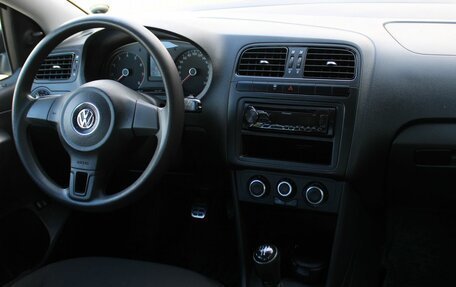 Volkswagen Polo VI (EU Market), 2015 год, 889 000 рублей, 15 фотография