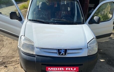 Peugeot Partner II рестайлинг 2, 2011 год, 400 000 рублей, 4 фотография
