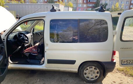 Peugeot Partner II рестайлинг 2, 2011 год, 400 000 рублей, 12 фотография