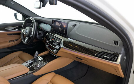 BMW 5 серия, 2021 год, 4 400 000 рублей, 11 фотография