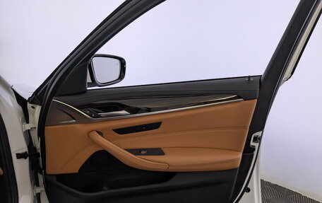BMW 5 серия, 2021 год, 4 400 000 рублей, 25 фотография