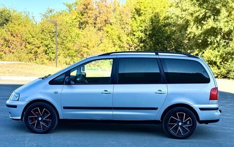 SEAT Alhambra II рестайлинг, 2001 год, 550 000 рублей, 8 фотография