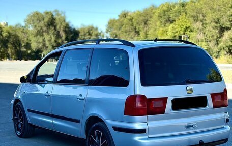 SEAT Alhambra II рестайлинг, 2001 год, 550 000 рублей, 4 фотография
