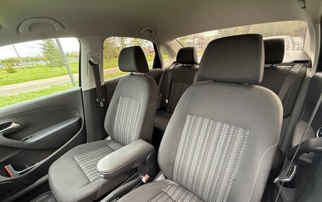 Volkswagen Polo VI (EU Market), 2015 год, 1 100 000 рублей, 7 фотография