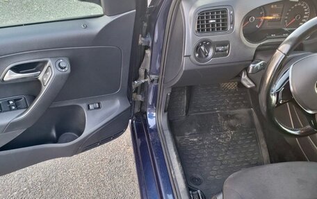 Volkswagen Polo VI (EU Market), 2015 год, 1 100 000 рублей, 11 фотография