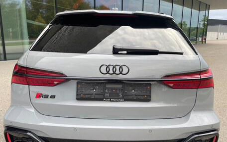 Audi RS 6, 2022 год, 17 000 000 рублей, 8 фотография