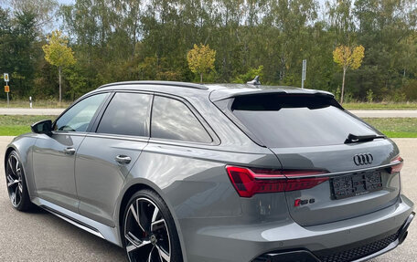 Audi RS 6, 2022 год, 17 000 000 рублей, 3 фотография