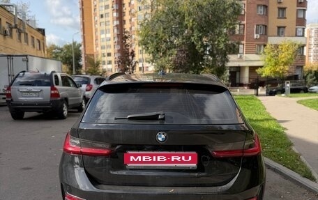 BMW 3 серия, 2019 год, 2 400 000 рублей, 5 фотография