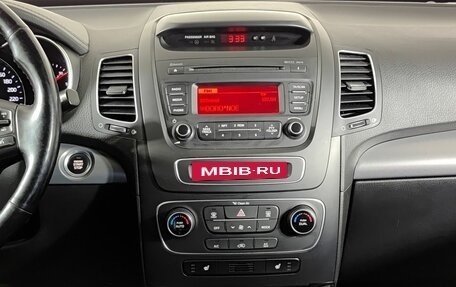 KIA Sorento II рестайлинг, 2014 год, 1 780 000 рублей, 18 фотография