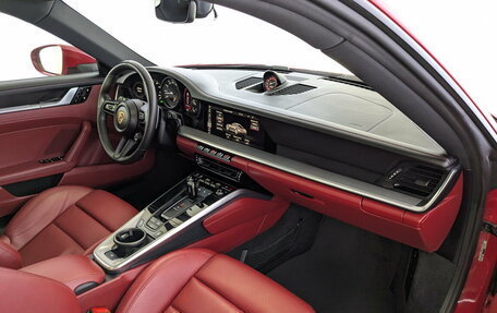 Porsche 911, 2020 год, 13 250 000 рублей, 11 фотография