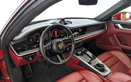 Porsche 911, 2020 год, 13 250 000 рублей, 16 фотография