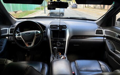 Ford Explorer VI, 2012 год, 2 000 000 рублей, 27 фотография