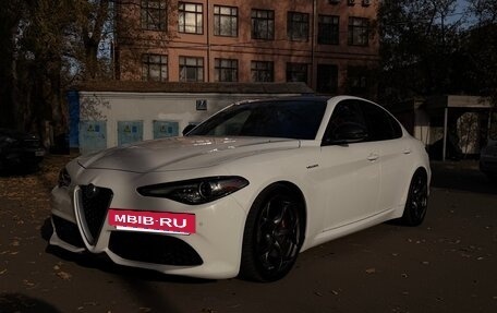 Alfa Romeo Giulia II, 2021 год, 3 270 000 рублей, 10 фотография