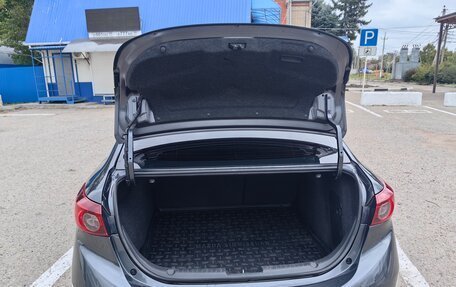 Mazda 3, 2014 год, 1 176 000 рублей, 18 фотография