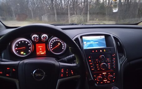 Opel Astra J, 2011 год, 460 000 рублей, 6 фотография