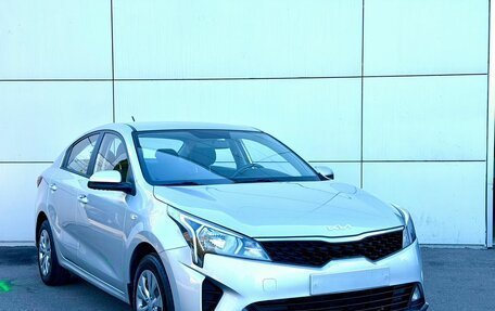 KIA Rio IV, 2022 год, 1 499 000 рублей, 3 фотография